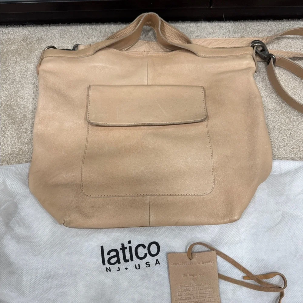 Latico Leather Bianca Leather Crossbody bag in Rosa - Picture 2 of 6